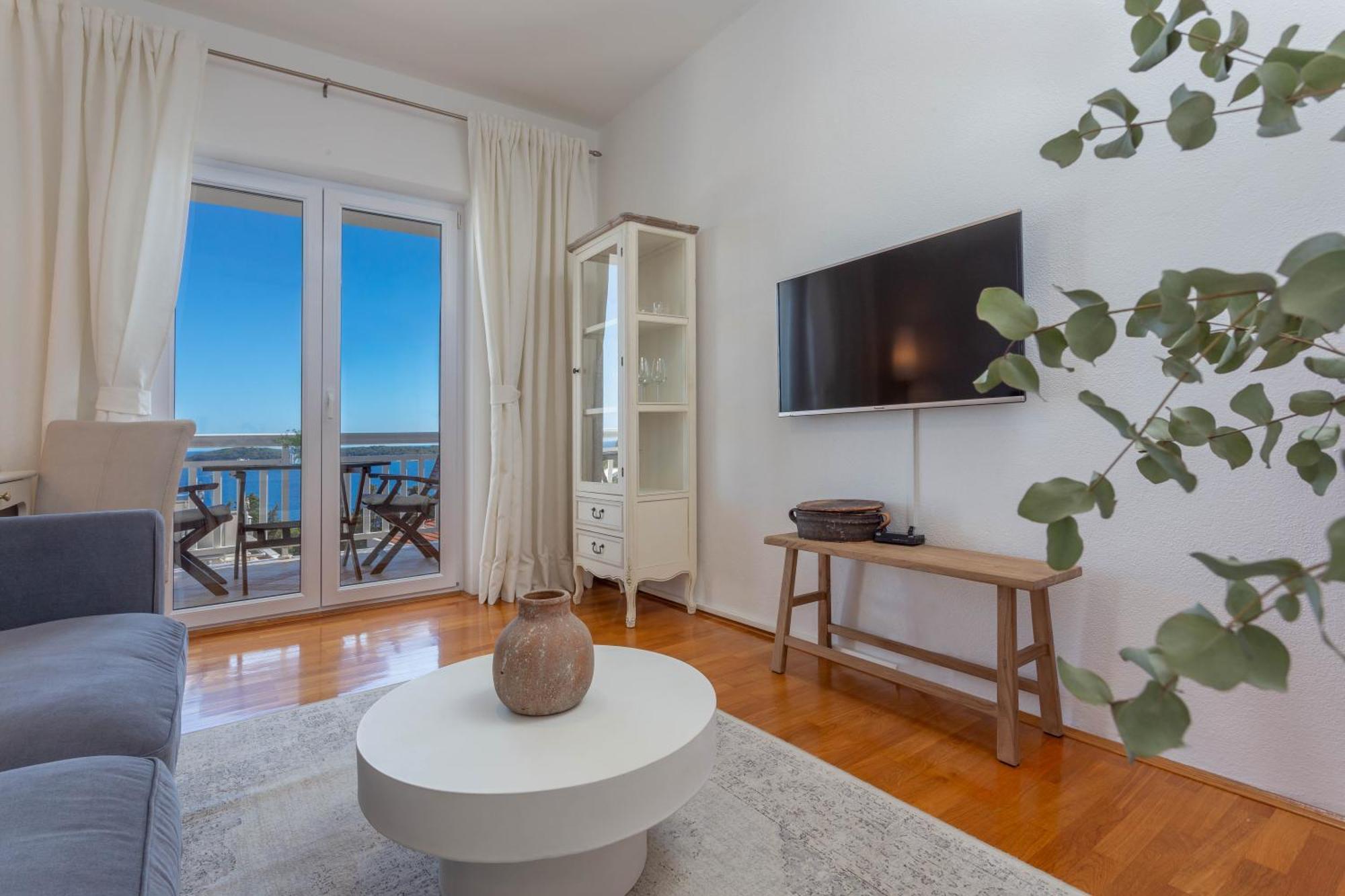 Tia Hvar Top View Apartment Hvar Town Buitenkant foto